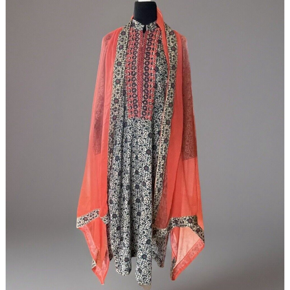 Vintage Tan Blue Floral Embroidered Kurta Saree Medium Large